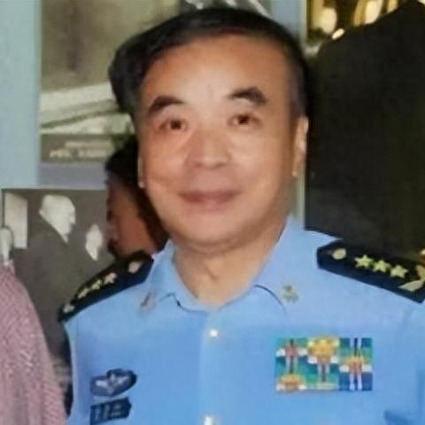 刘亚州上将最新动态发布，备受关注的事迹更新