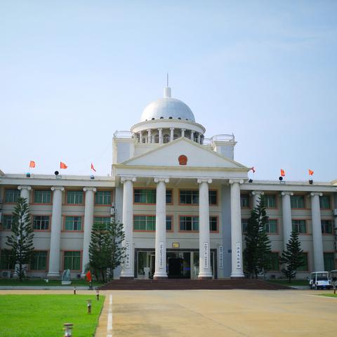 南沙群岛岛礁现状解析